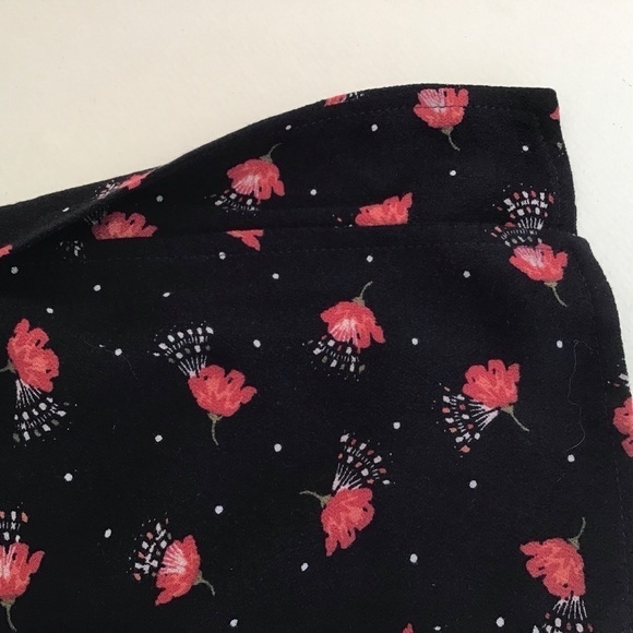Free People Teagan Black Long Sleeve Y2K Dress with Red Flowers Size 2 overs… - Picture 11 of 13
